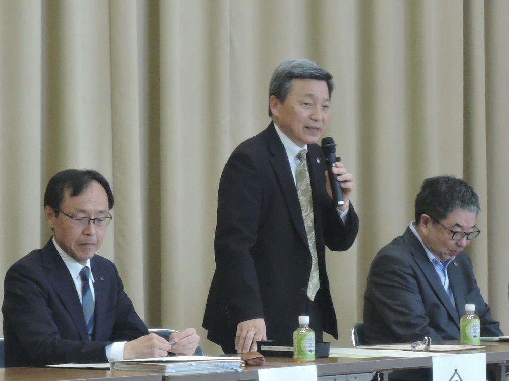 年次会議の様子01